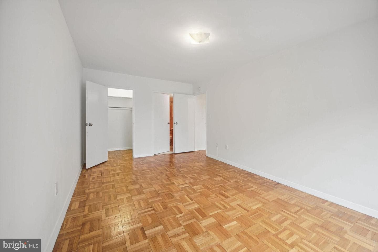 4600 Connecticut Avenue NW #309 photo 7