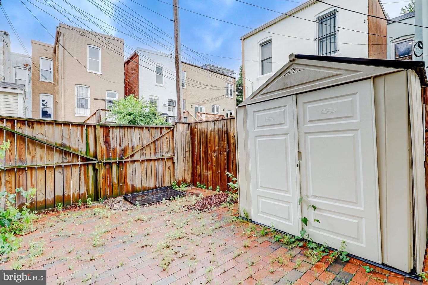 1307 Emerald Street NE photo 30
