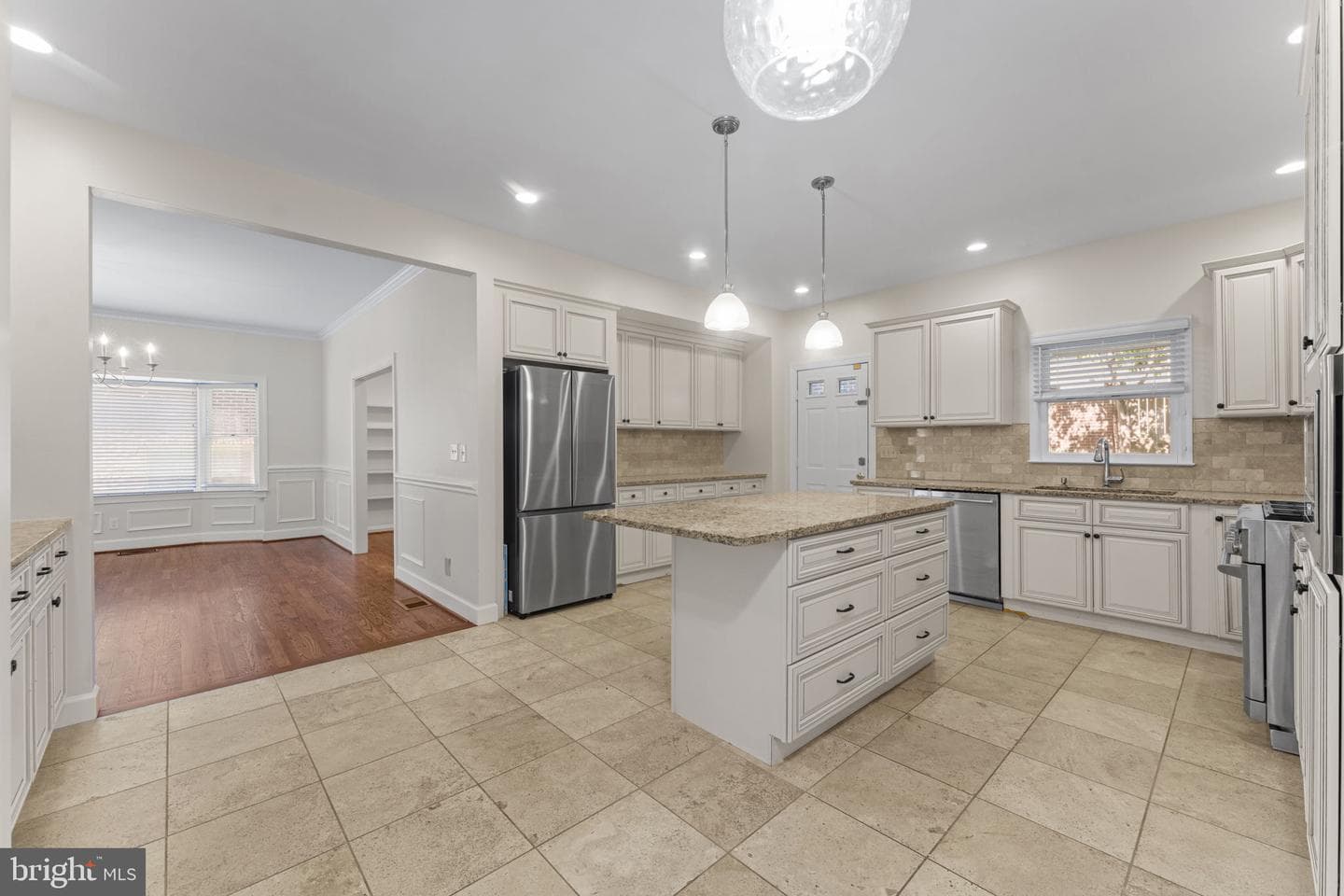 4477 Salem Lane NW photo 3