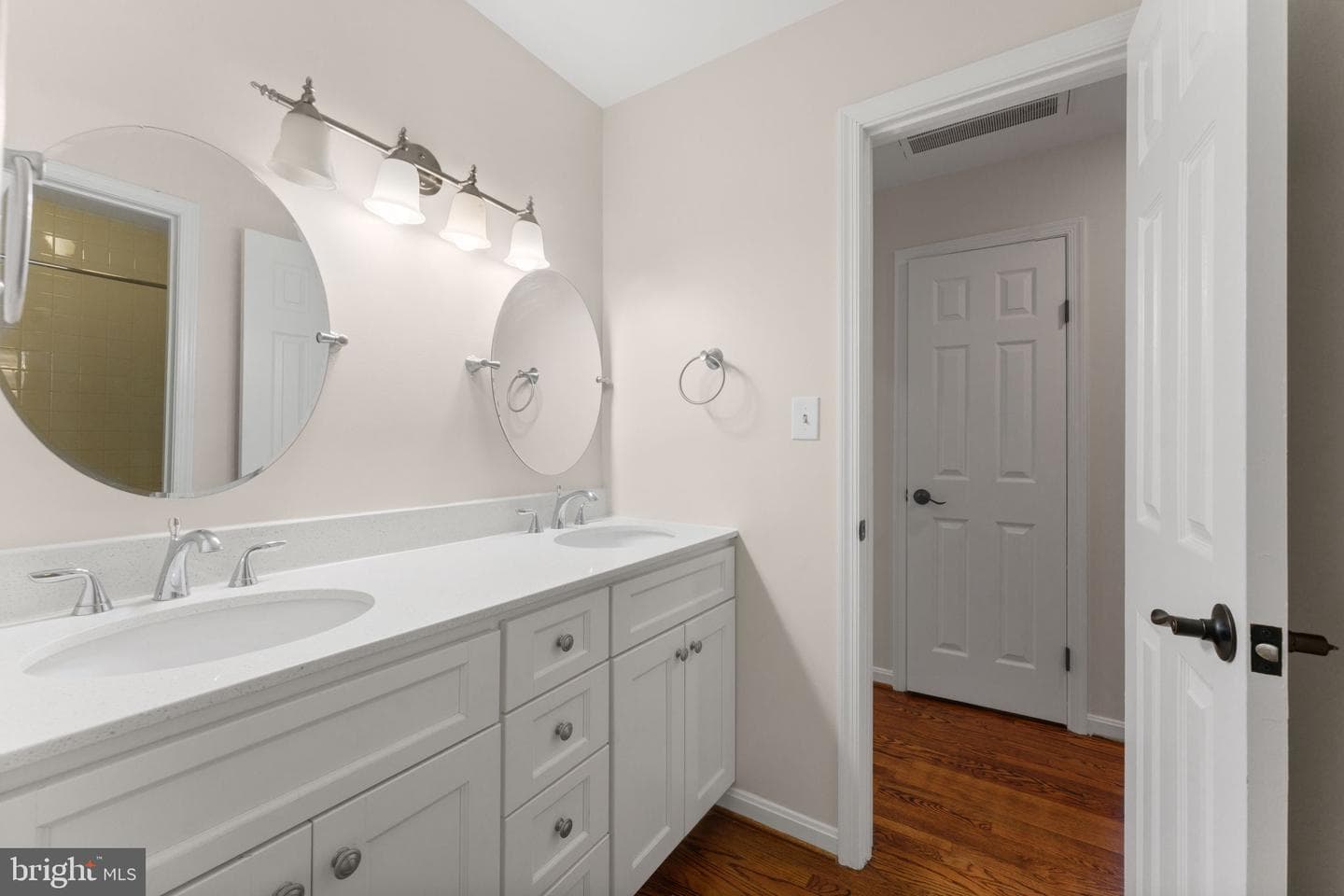 4477 Salem Lane NW photo 32