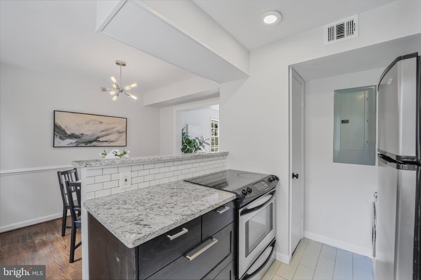 2034 Fort Davis Street SE #b photo 7