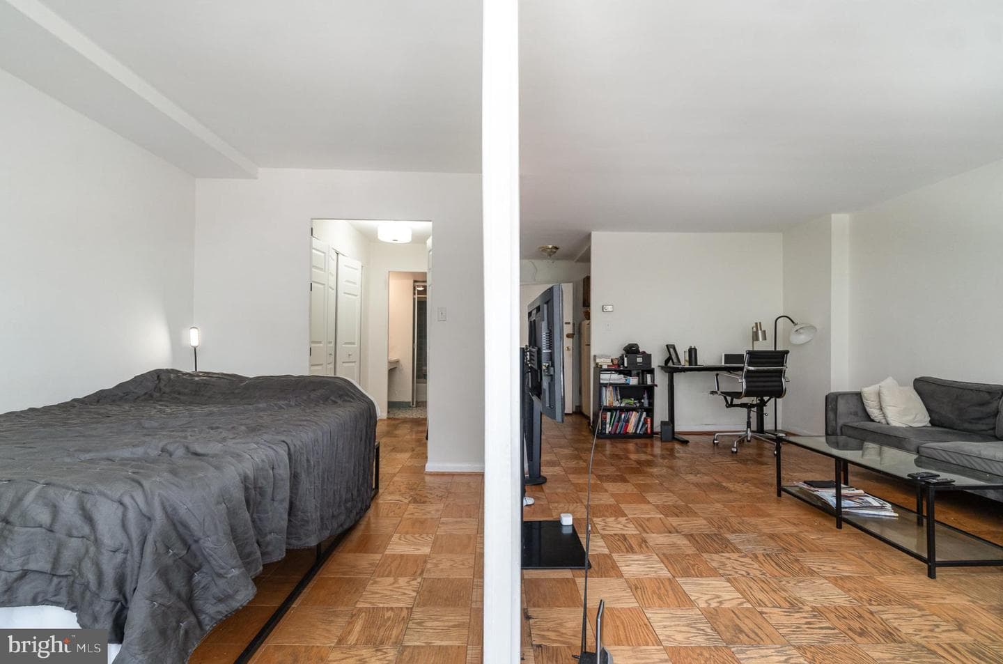 922 24th Street NW #313 photo 8