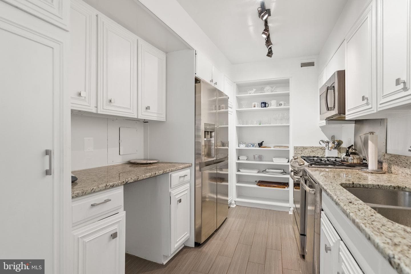 700 New Hampshire Avenue NW #614 photo 7