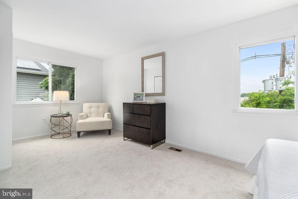 1214 Barnaby Terrace SE photo 20