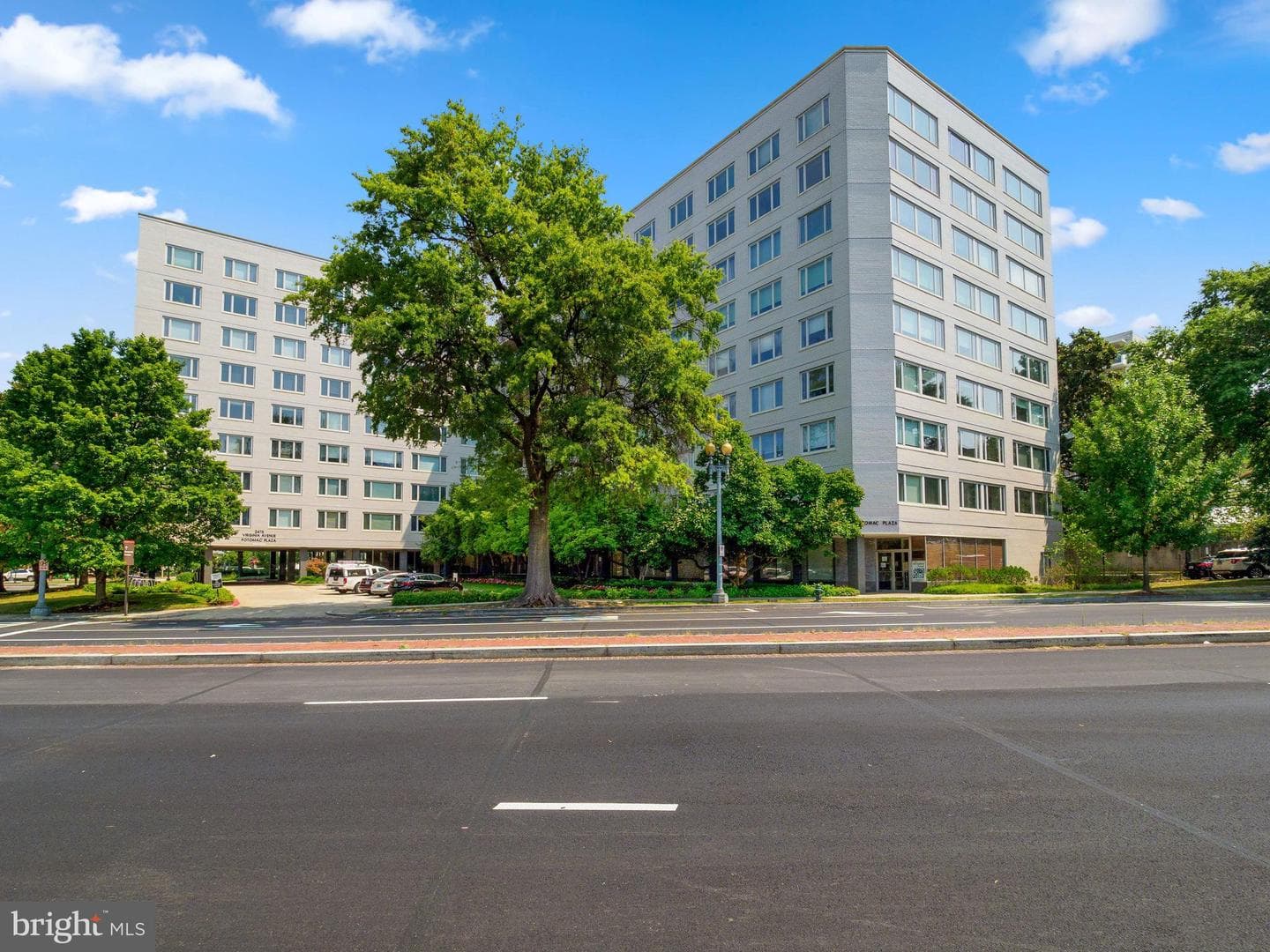 2475 Virginia Avenue NW #608 photo 1