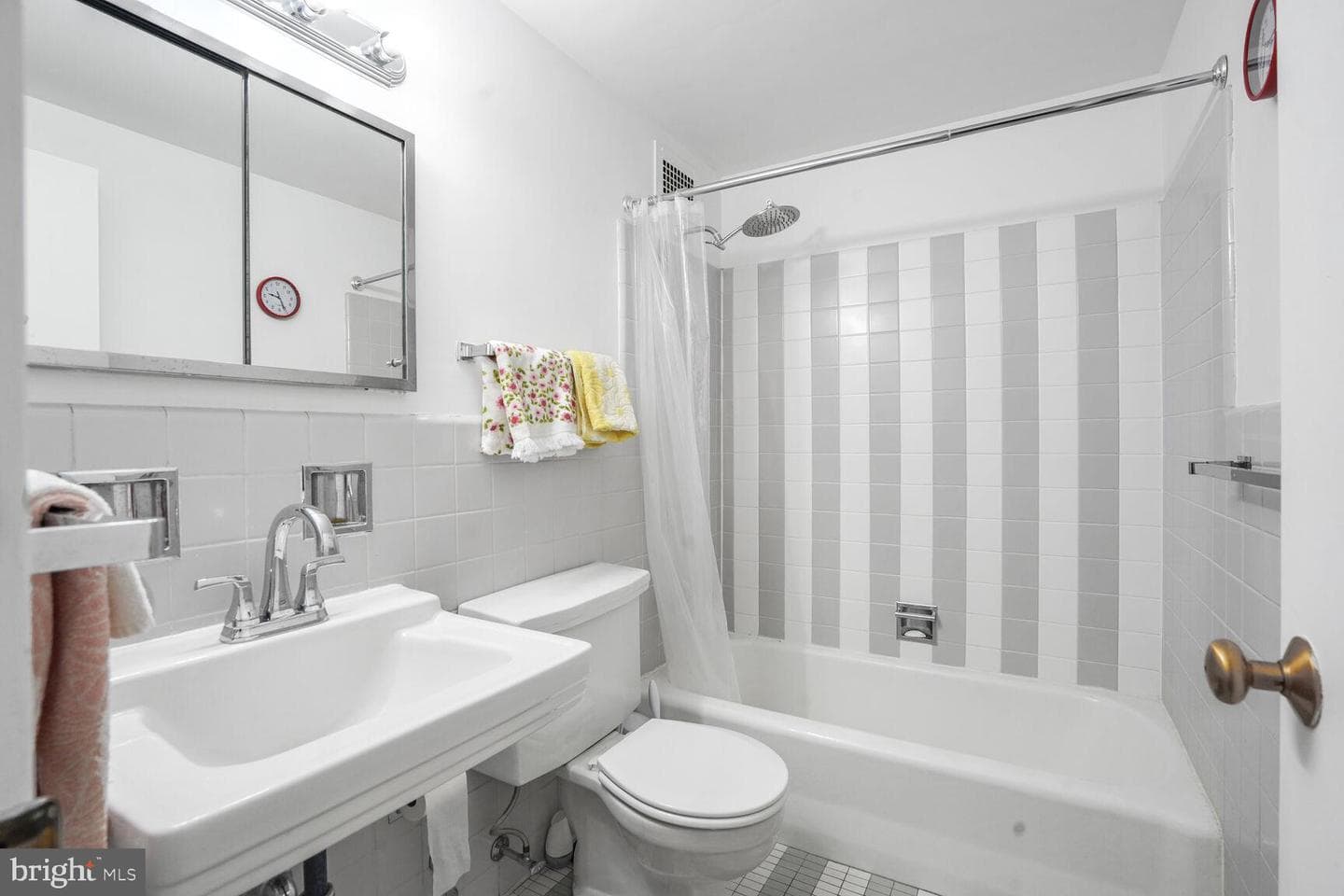 2475 Virginia Avenue NW #608 photo 14