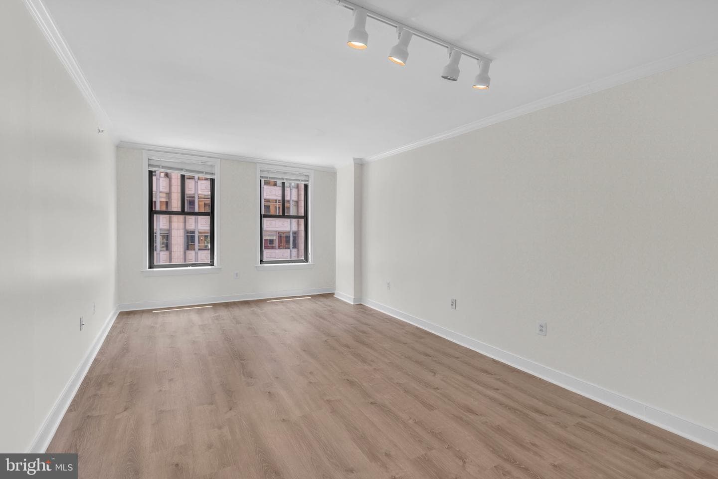 631 D Street NW #431 photo 3