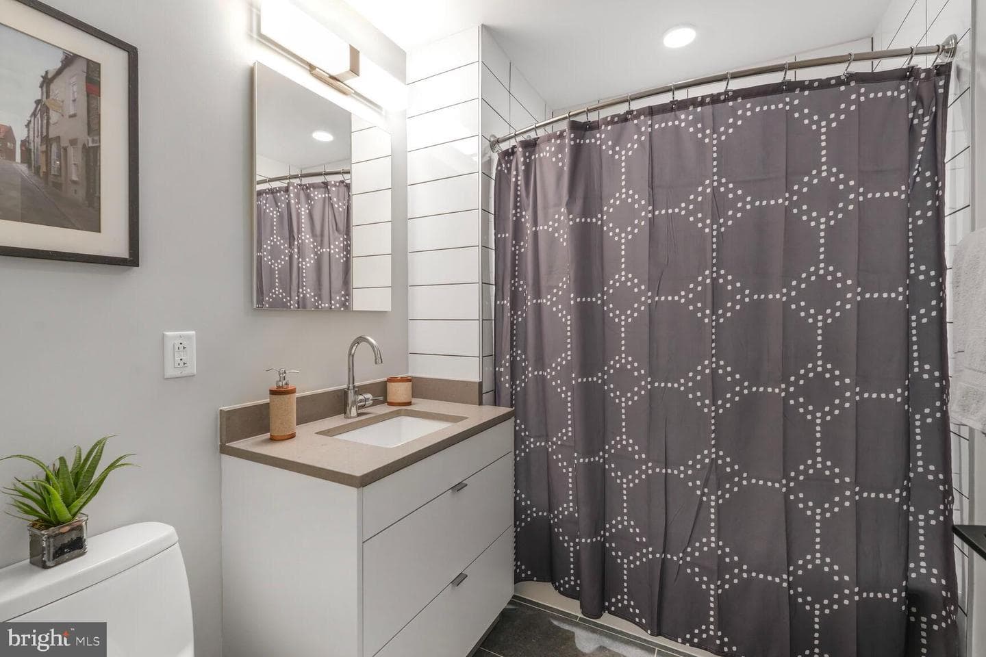 1300 4th Street SE #214 photo 17