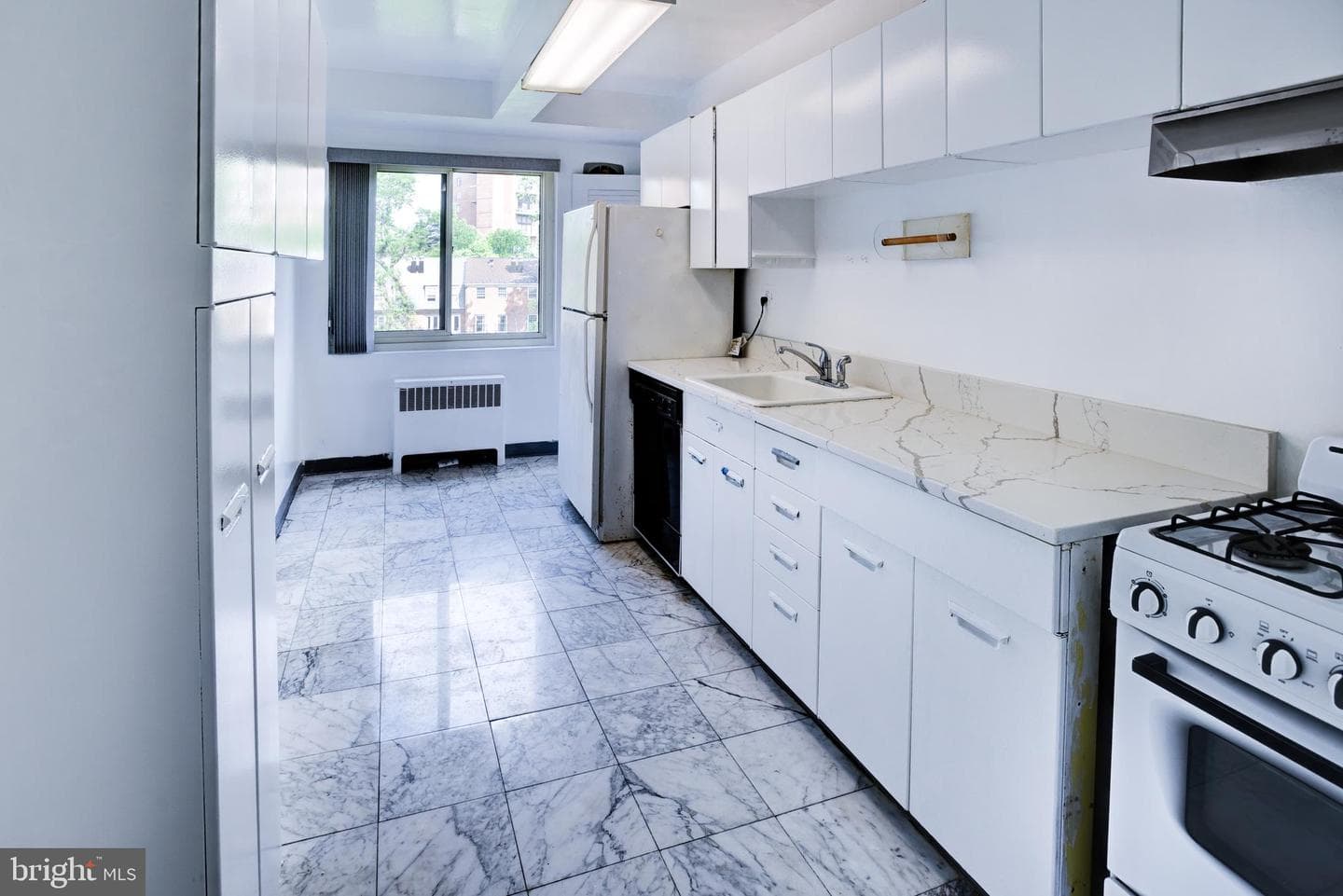 4201 Cathedral Avenue NW #1004e photo 26