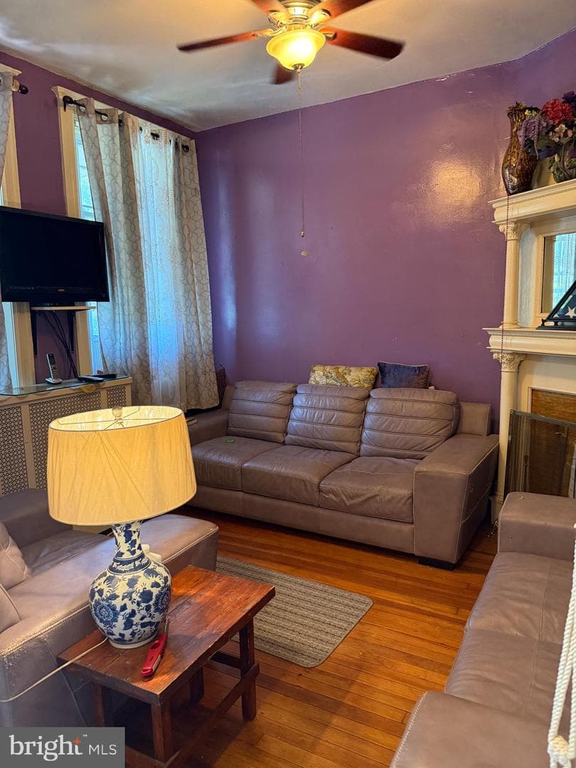 1121 8th Street NE photo 3