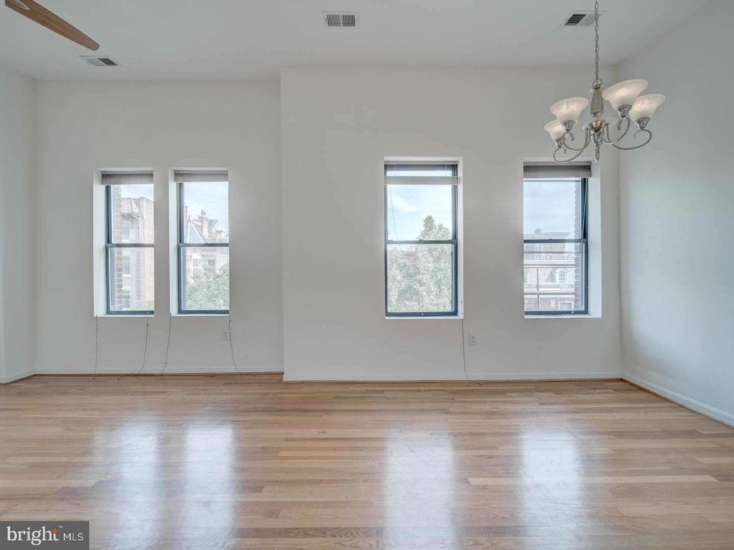 1812 Vernon Street NW #42 photo 12