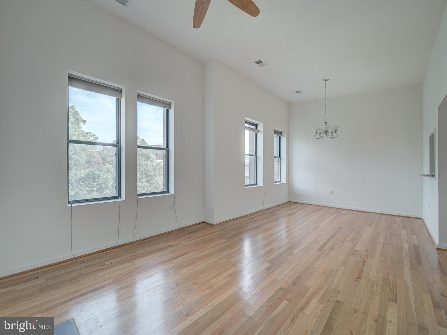 1812 Vernon Street NW #42 photo 13
