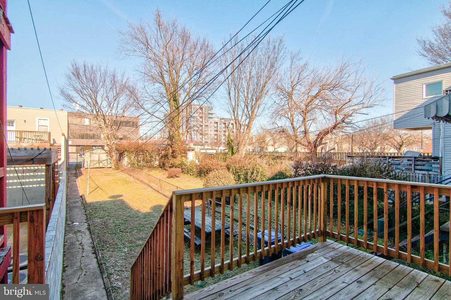 1646 Gales Street NE photo 4