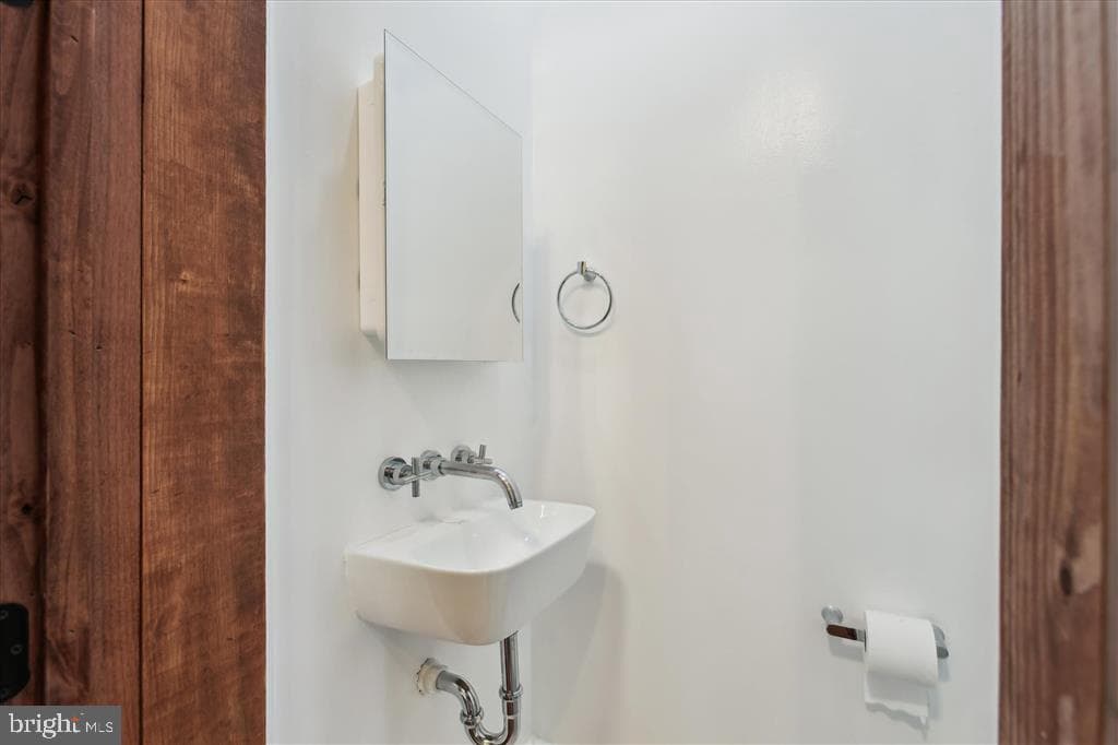 40 Bryant Street NW photo 11