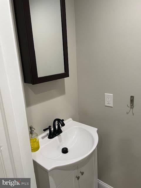 906 I Street SE #2 photo 11