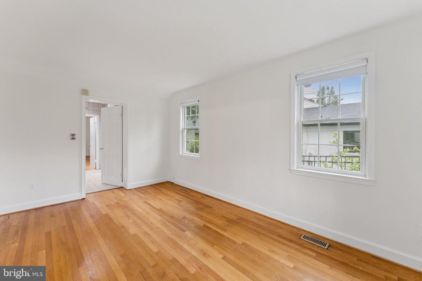 7052 31st Street NW photo 28