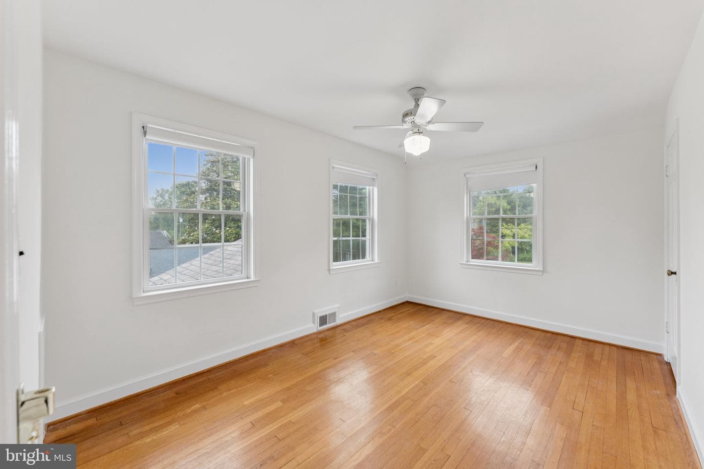 7052 31st Street NW photo 43