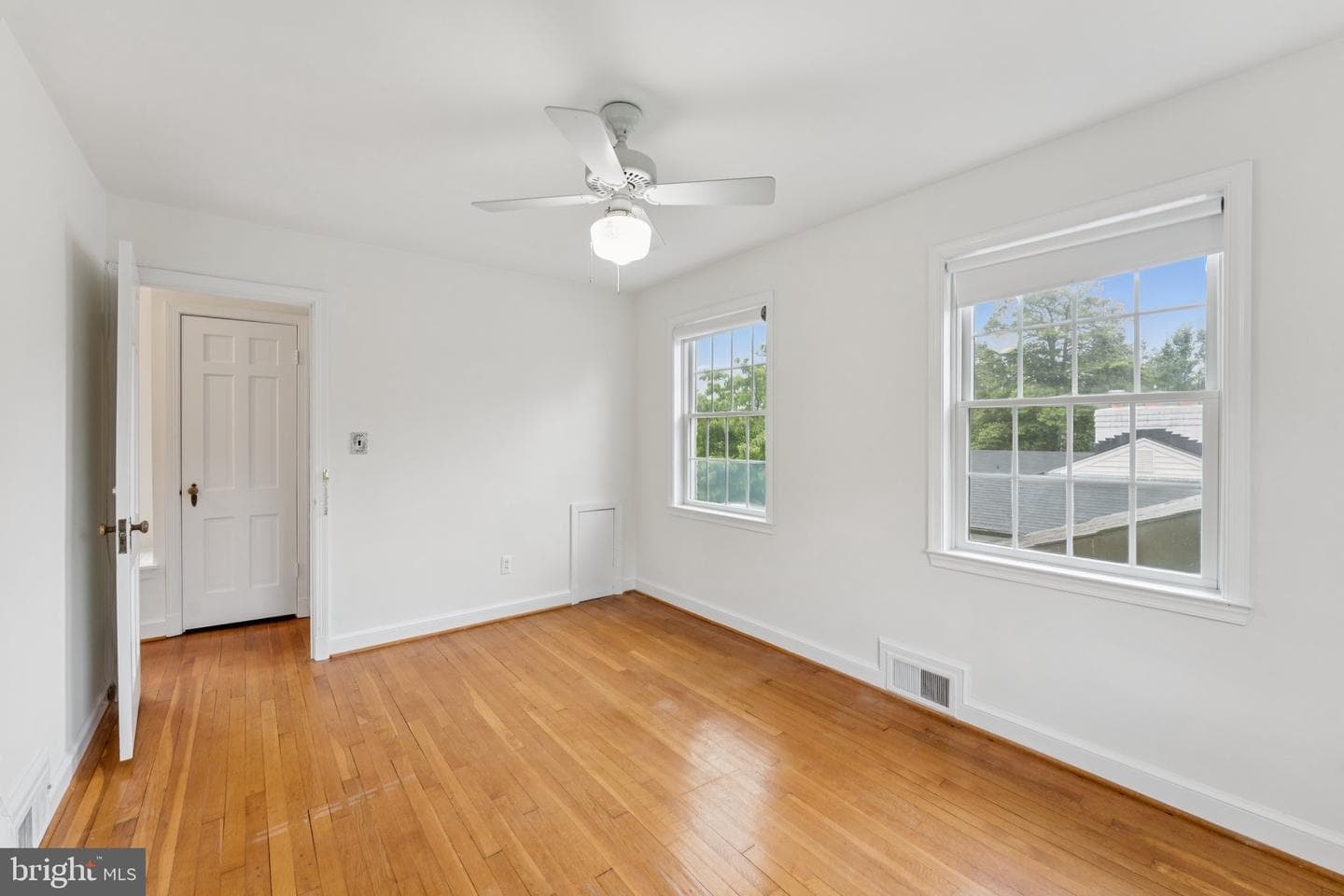 7052 31st Street NW photo 44