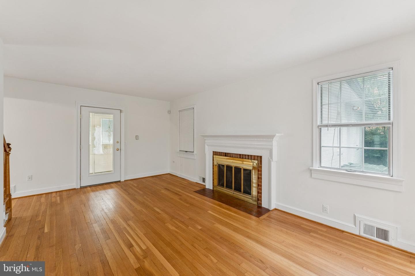 7052 31st Street NW photo 9
