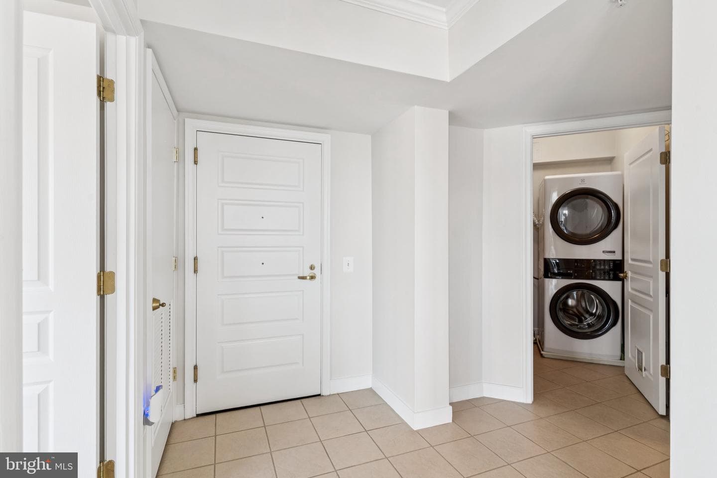 616 E Street NW #1114 photo 4