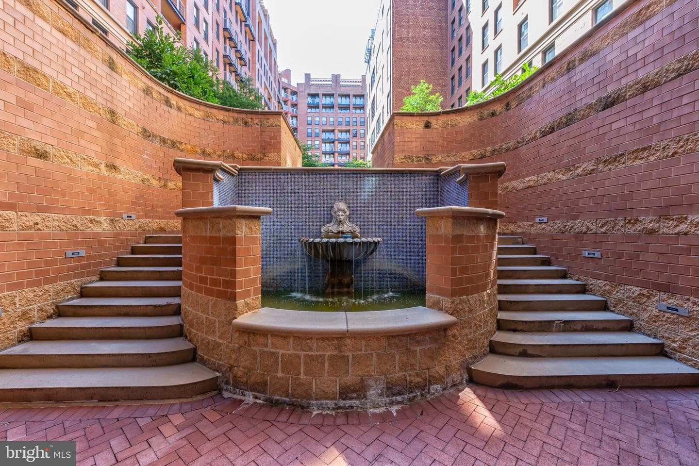 616 E Street NW #1114 photo 40