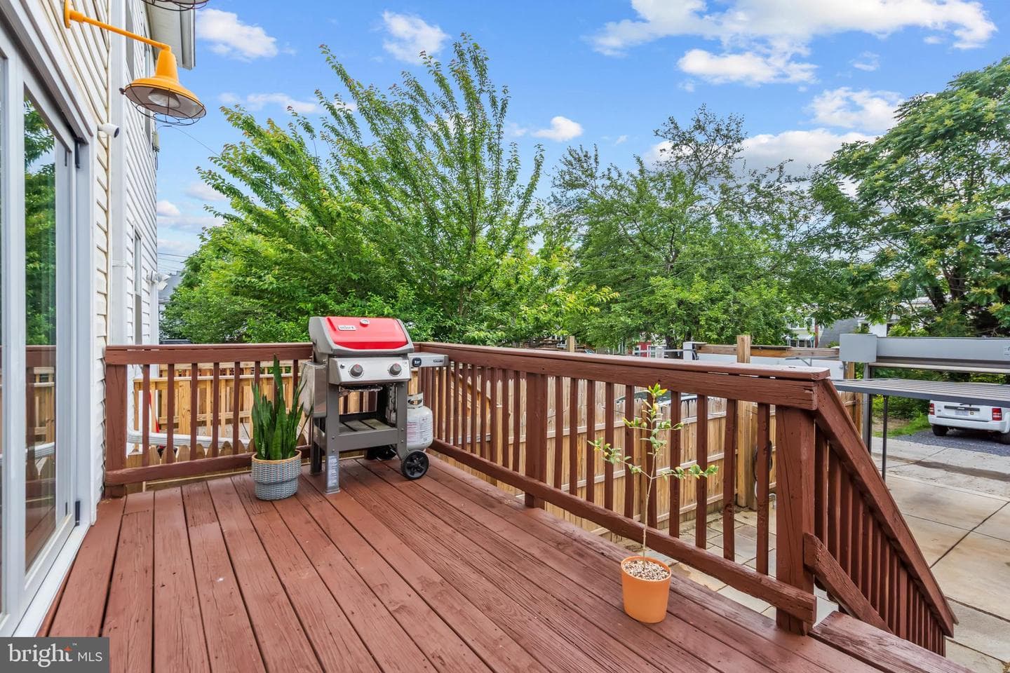2426 4th Street NE photo 10