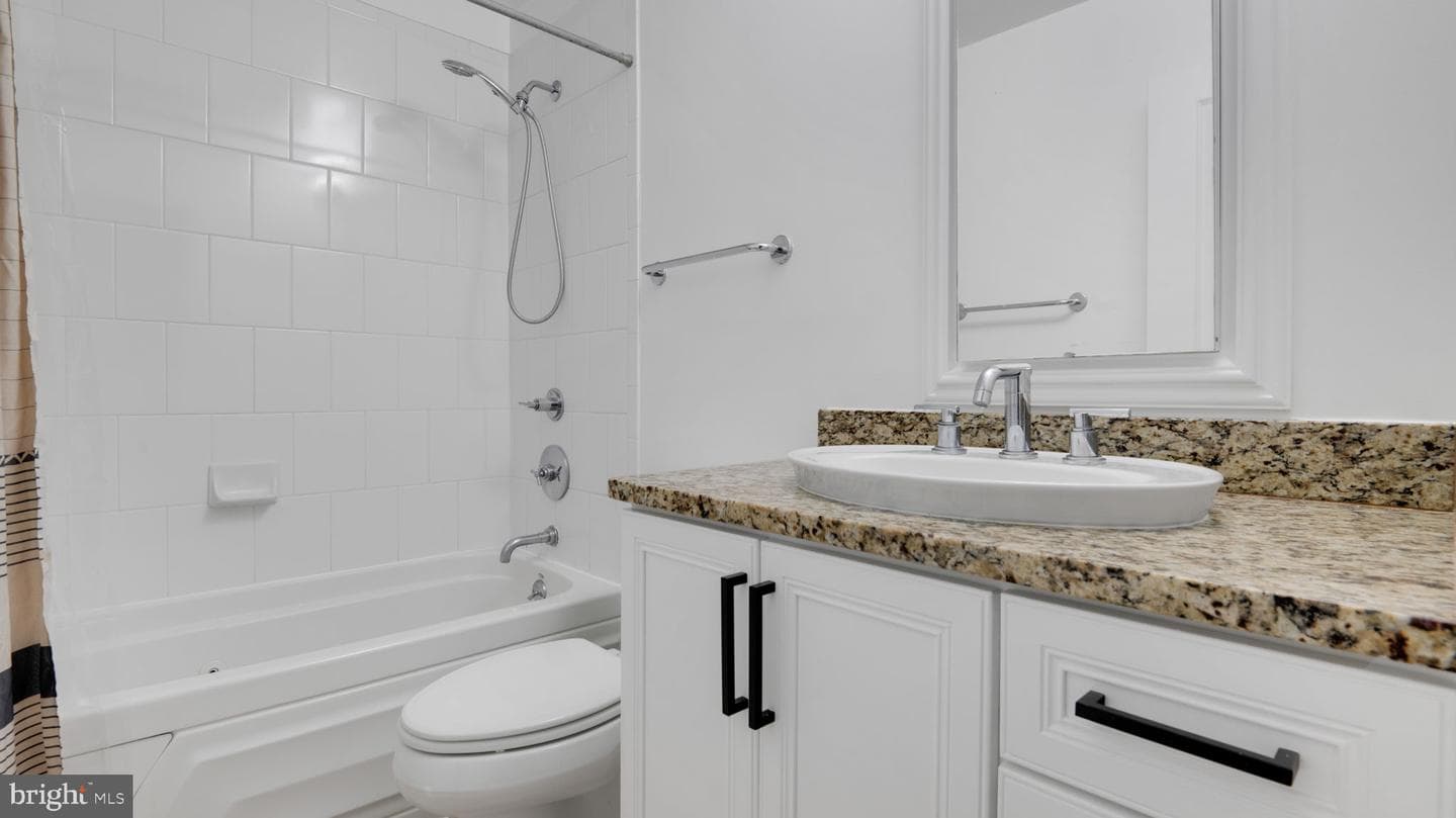 1323 Clifton Street NW #34 photo 15