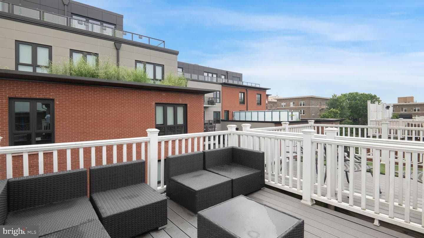 1323 Clifton Street NW #34 photo 23