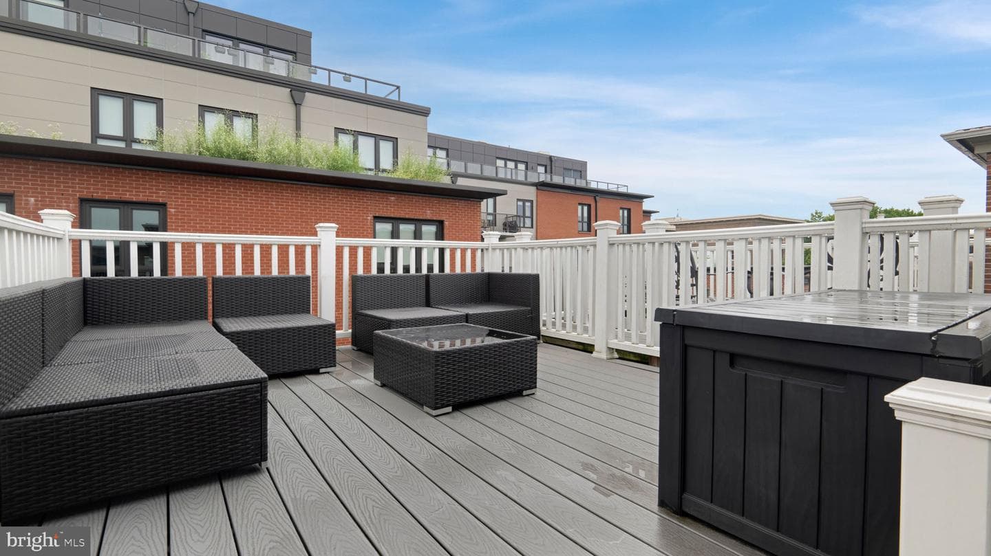 1323 Clifton Street NW #34 photo 24