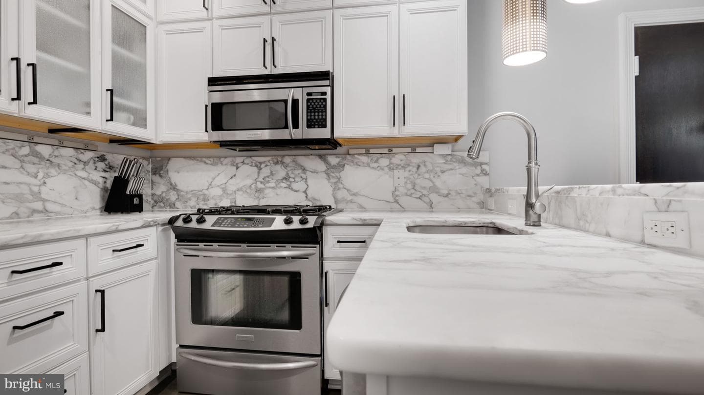 1323 Clifton Street NW #34 photo 7