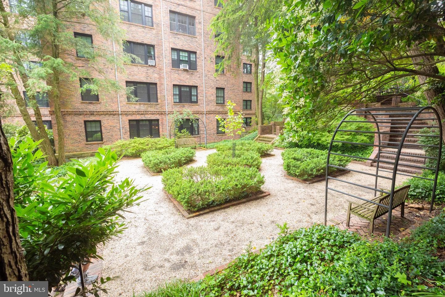 3900 Connecticut Avenue NW #306-F photo 31