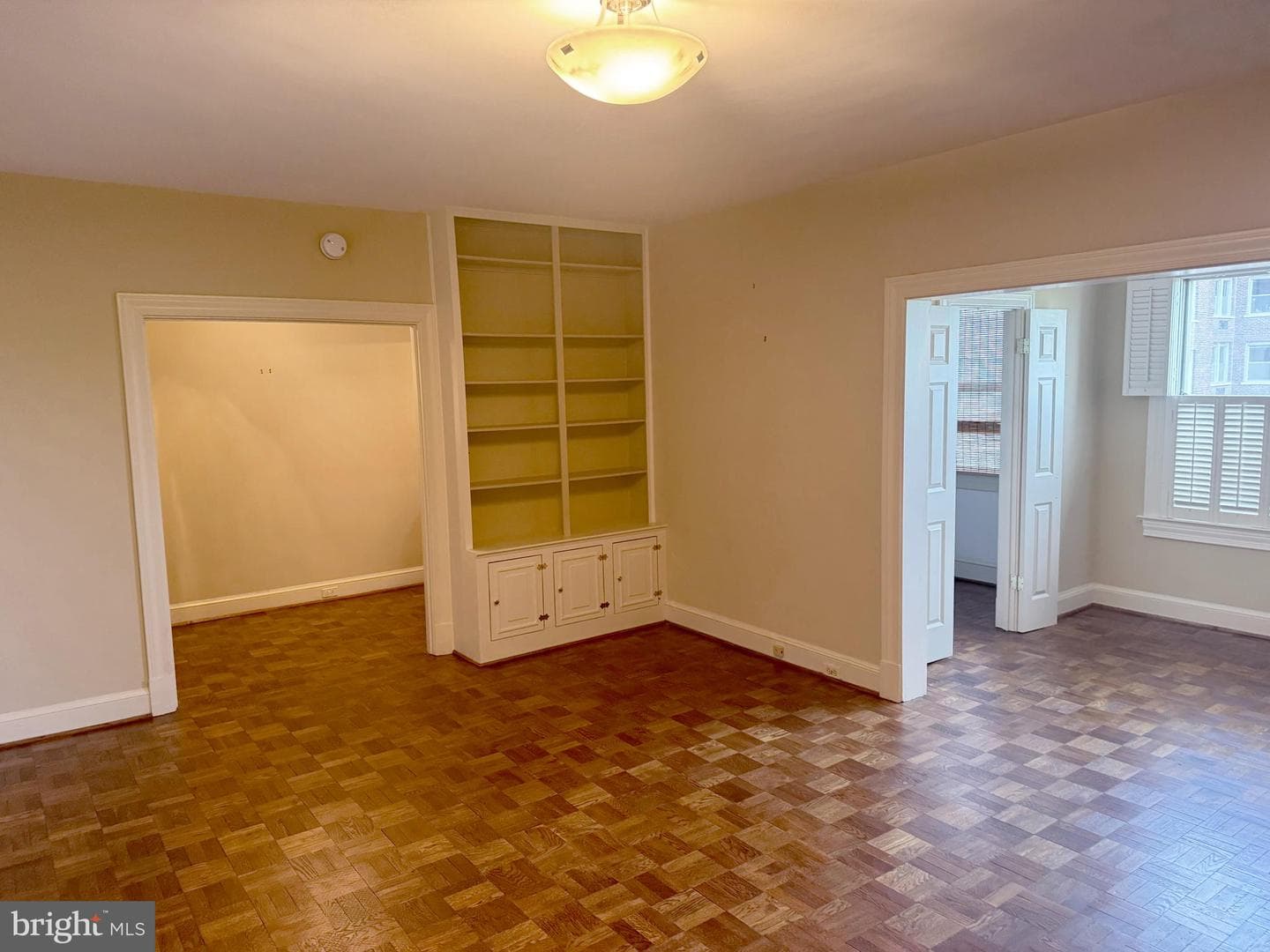 4000 Cathedral Avenue NW #518b photo 5