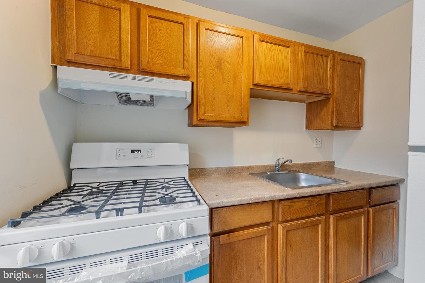 2400 Good Hope Road SE #103 photo 8