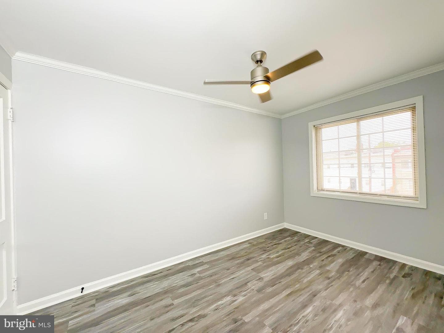 130 36th Street NE photo 12