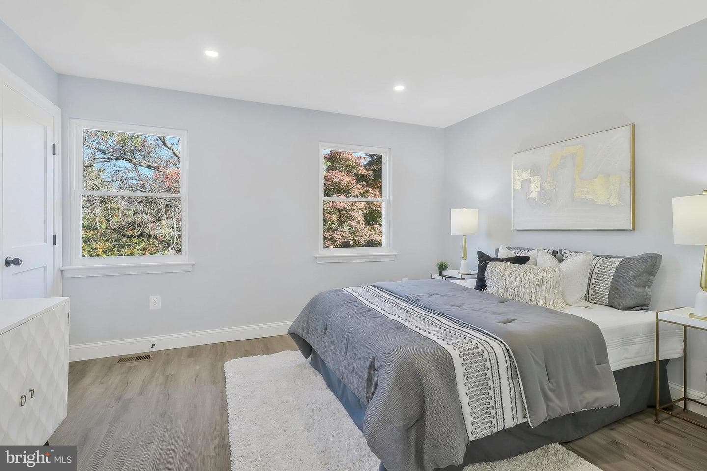 1515 Montana Avenue NE photo 19