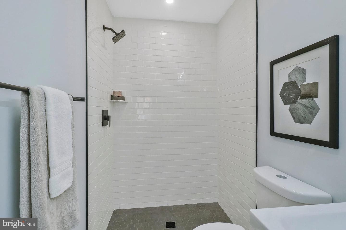 1515 Montana Avenue NE photo 24