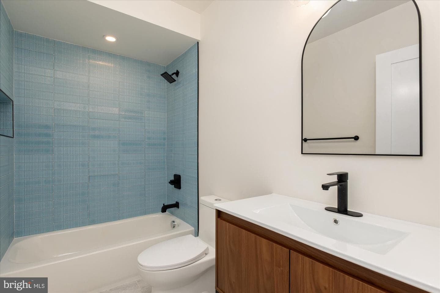 318 Webster Street NW #b photo 14