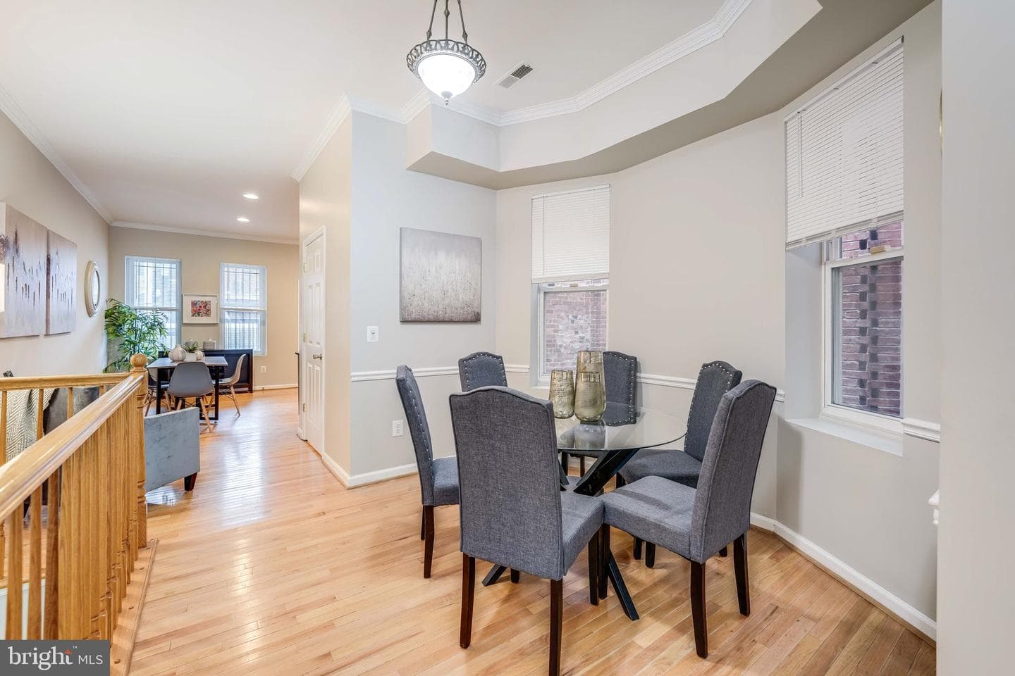 27 Todd Place NE photo 9