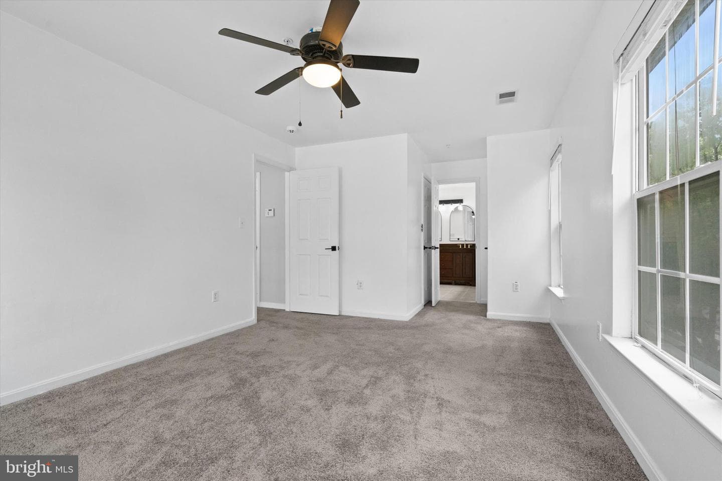 3305 7th Street SE photo 37