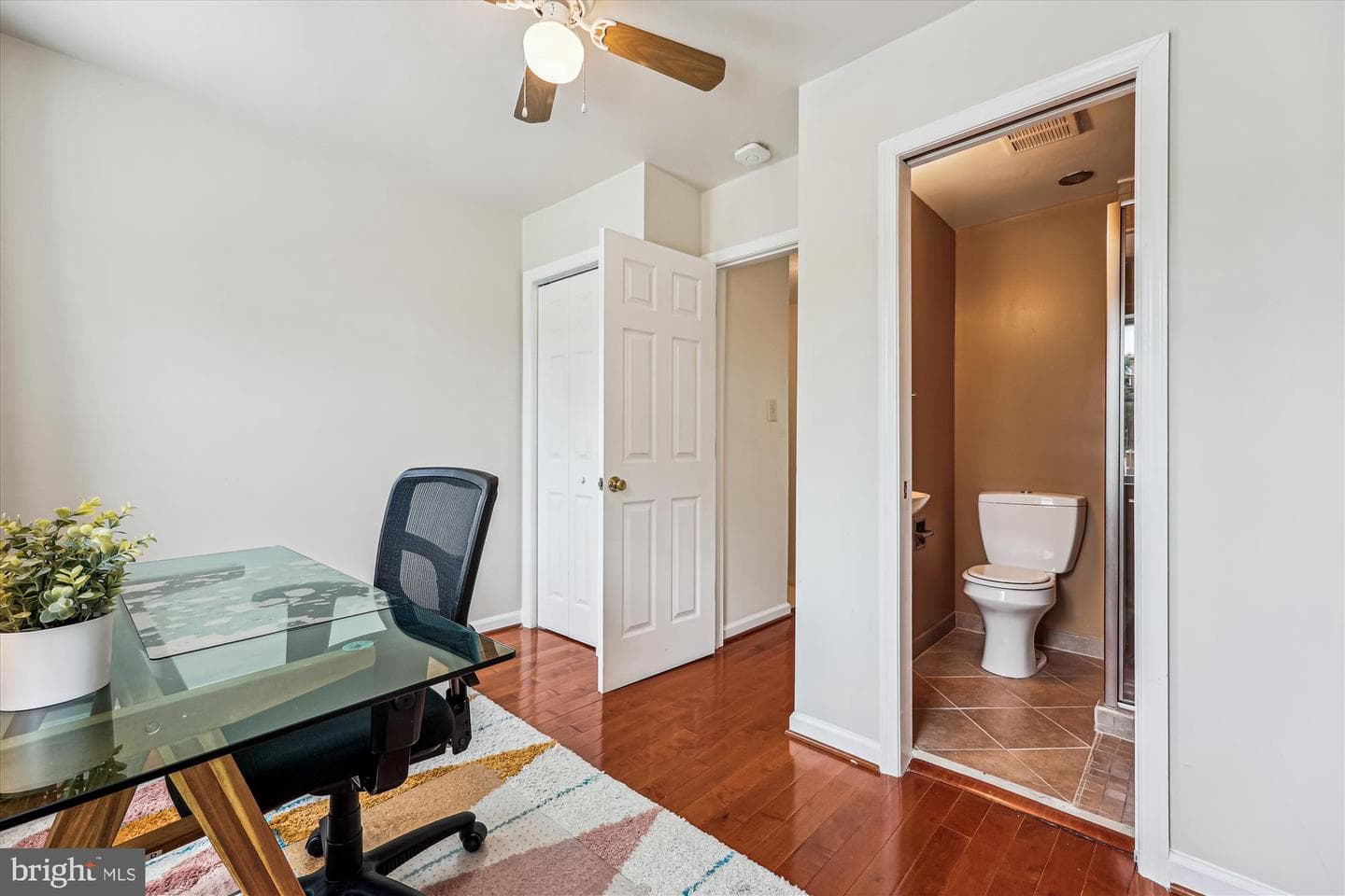 825 Euclid Street NW photo 27