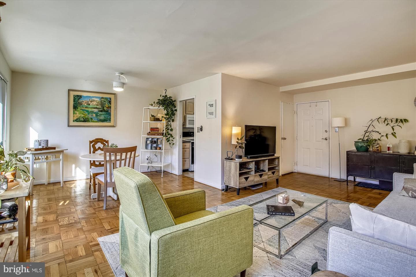 3900 Tunlaw Road NW #118 photo 4