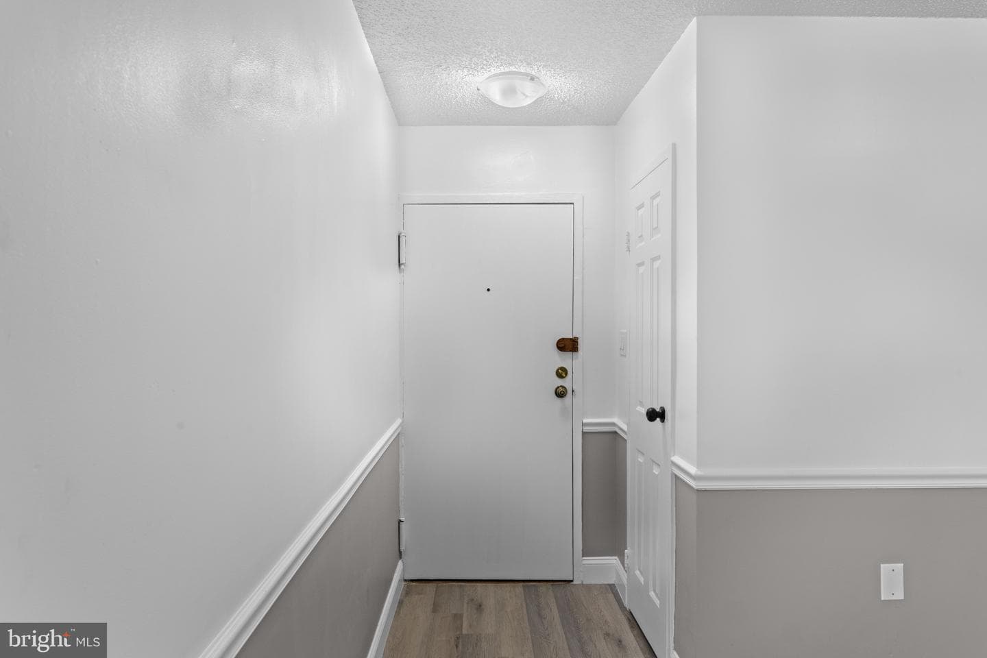 4717 1st Street SW #203, Washington