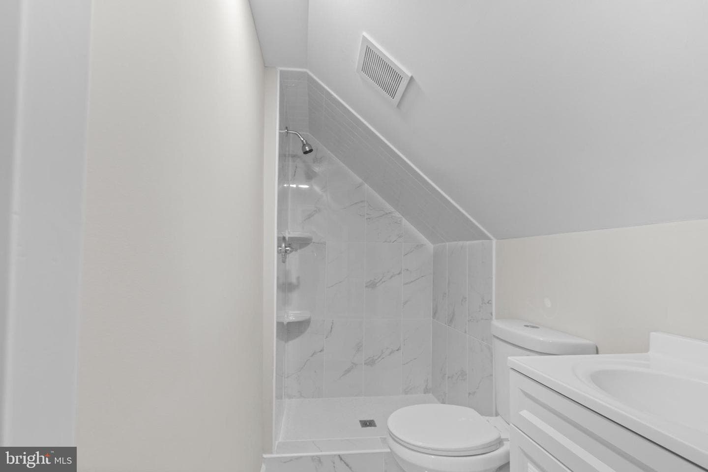 5021 A Street SE photo 35