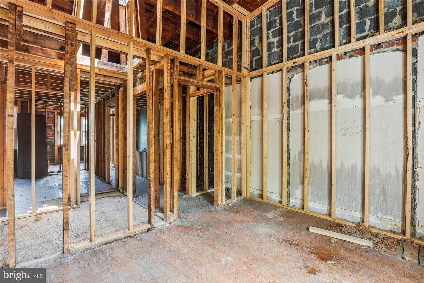 217 Jefferson Street NW photo 9