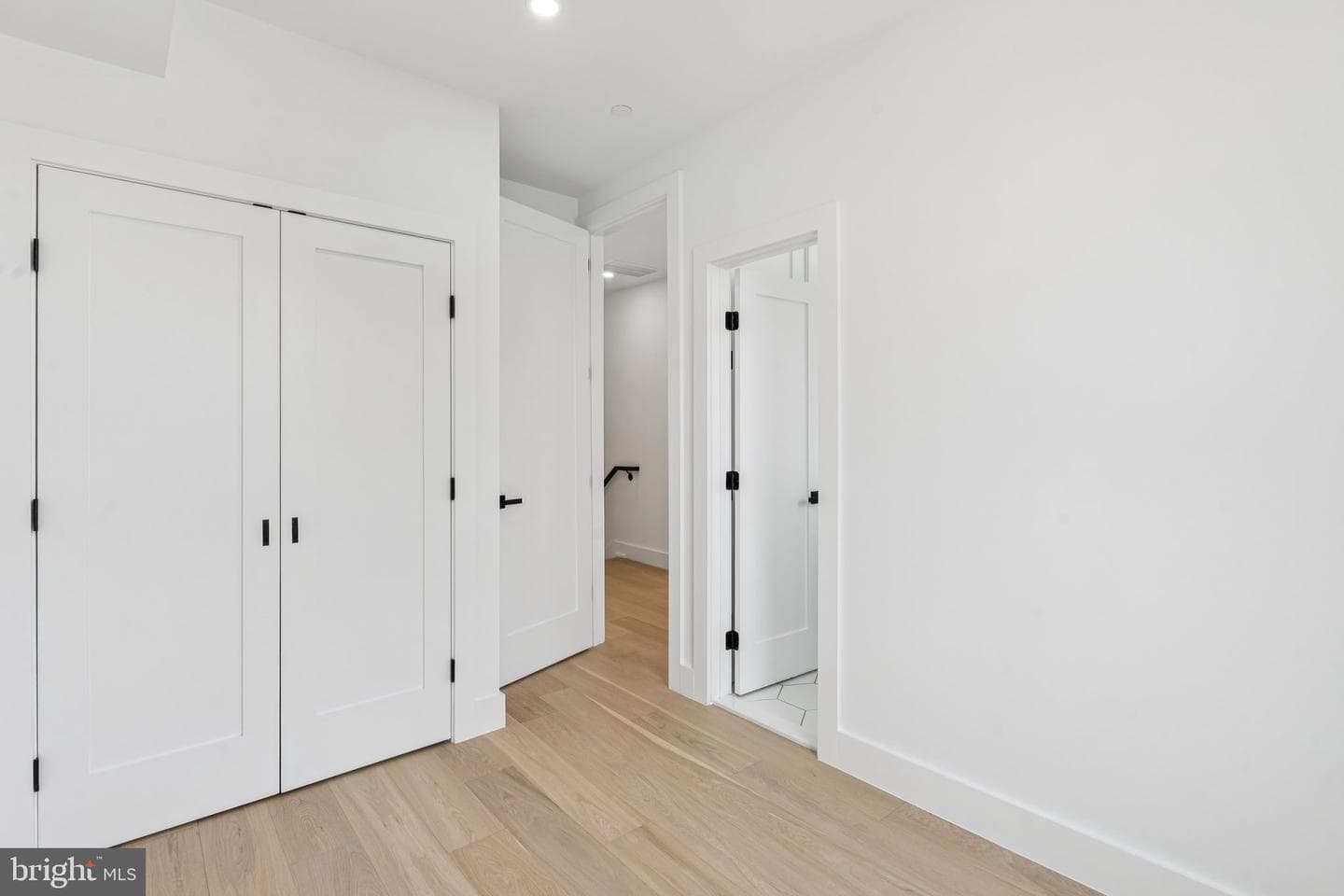 636 Edgewood Street NE #b photo 8