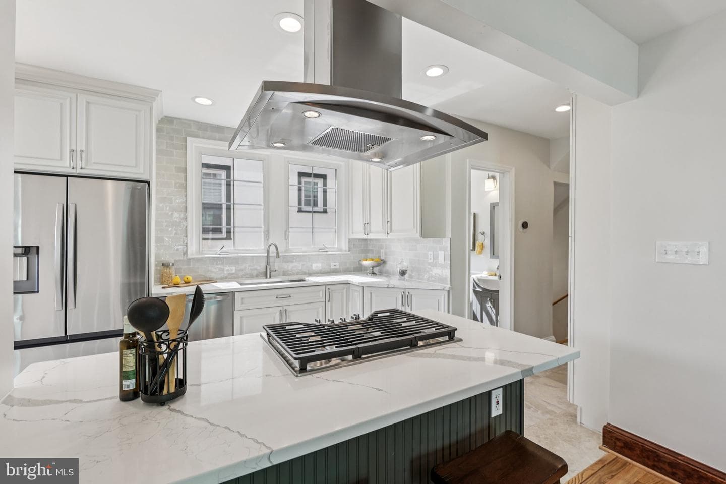 1357 Lawrence Street NE photo 13