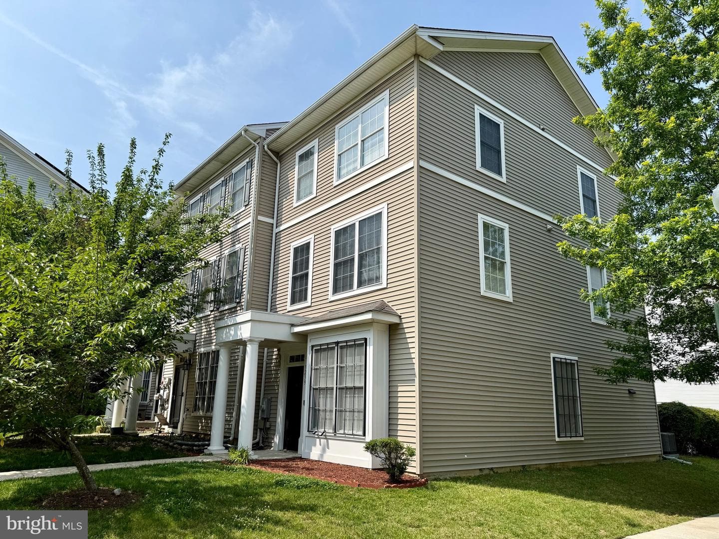 3241 Stanton Road SE photo 4