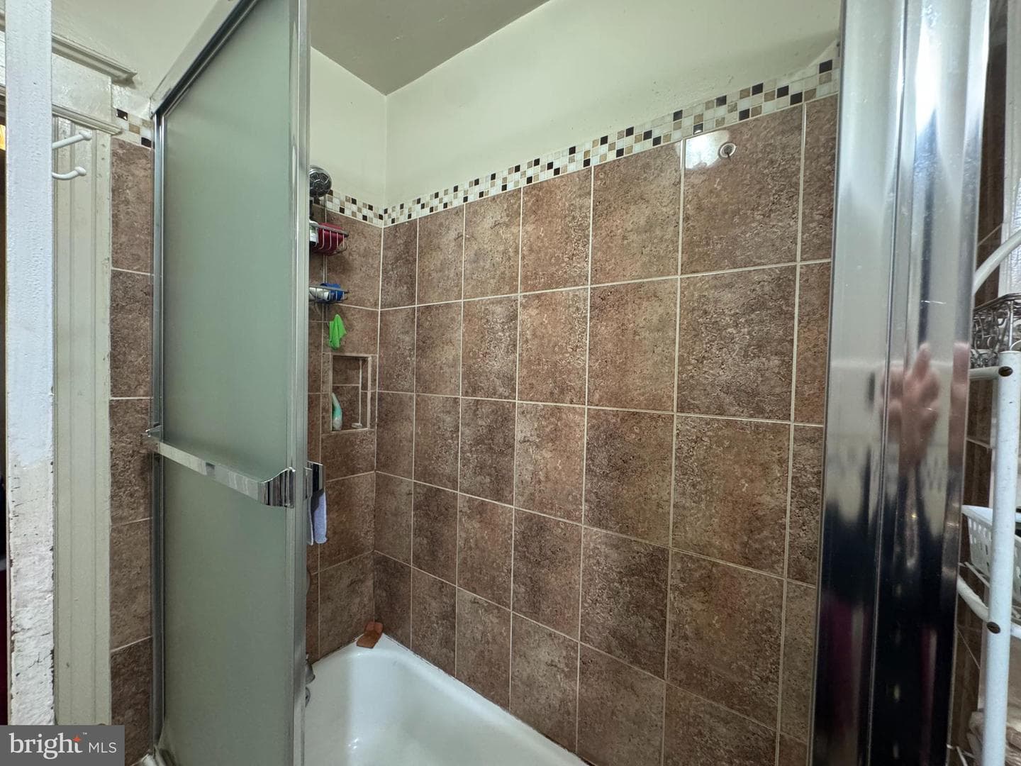 327 Bryant Street NE photo 5