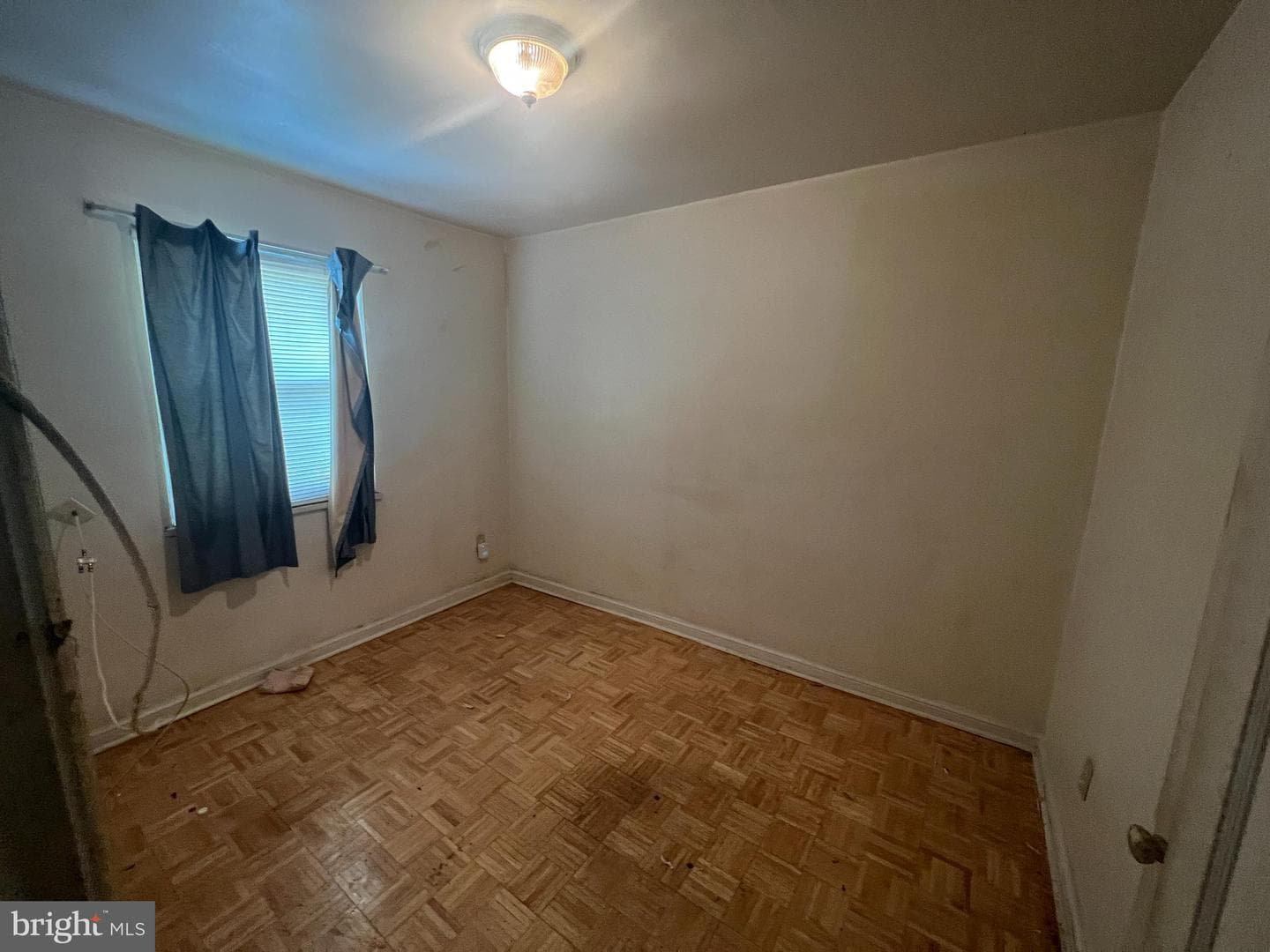 321 36th Street NE photo 10