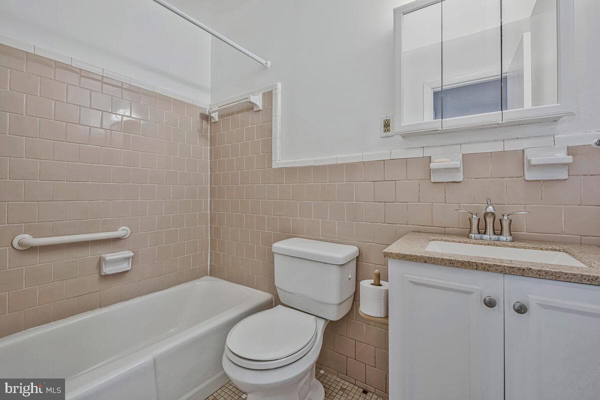 7054 Eastern Avenue NW #103 photo 19